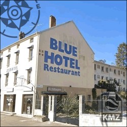 70 - Blue Hotel